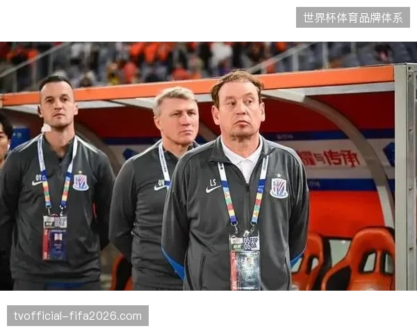 申花主帅斯卢茨基公开表态渴望引援，球队或在夏窗进行大幅调整
